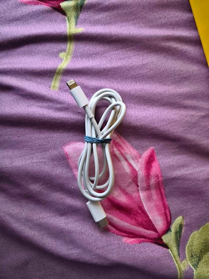 Price negotiable - Apple fast lighting cable