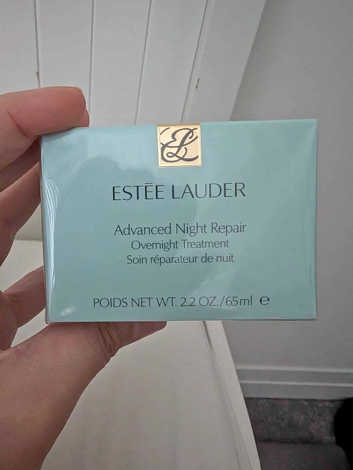Unopened Estee lauder advance night repair moisturizer cream