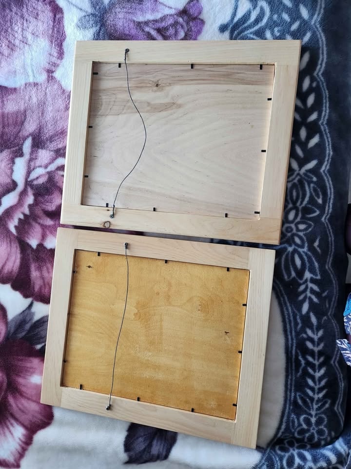 Photo frame - $20 for 2 frames - photo 2