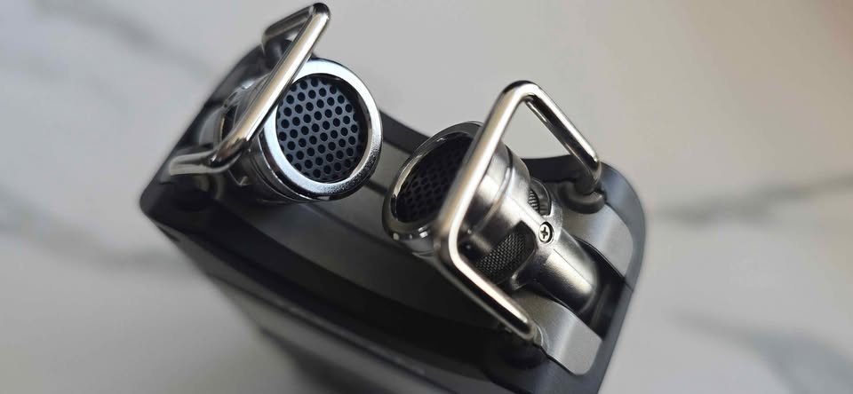 Tascam DR-40 Audio Recorder - photo 4