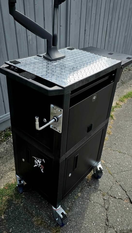 AV Rolling Cart or DIT Cart - photo 2