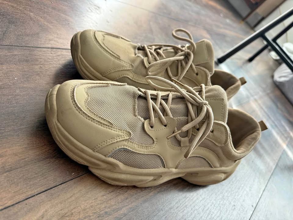 🔥Urban Man Khaki shoes size 12 US