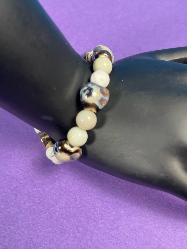 Handmade Beaded Bracelet - photo 2