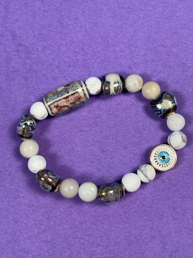 Handmade Beaded Bracelet - photo 3