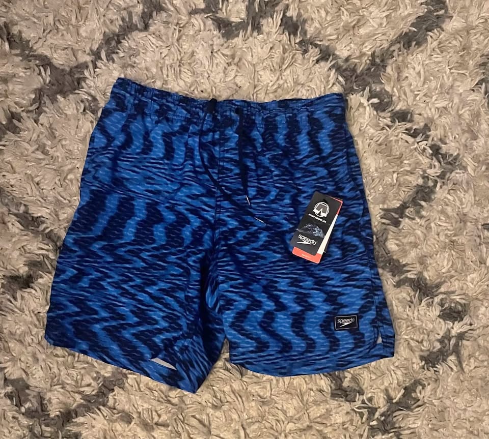 Mens small speedo (BRAND NEW-TAGS)