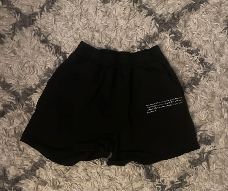 Random cloths (read discription) - photo 2