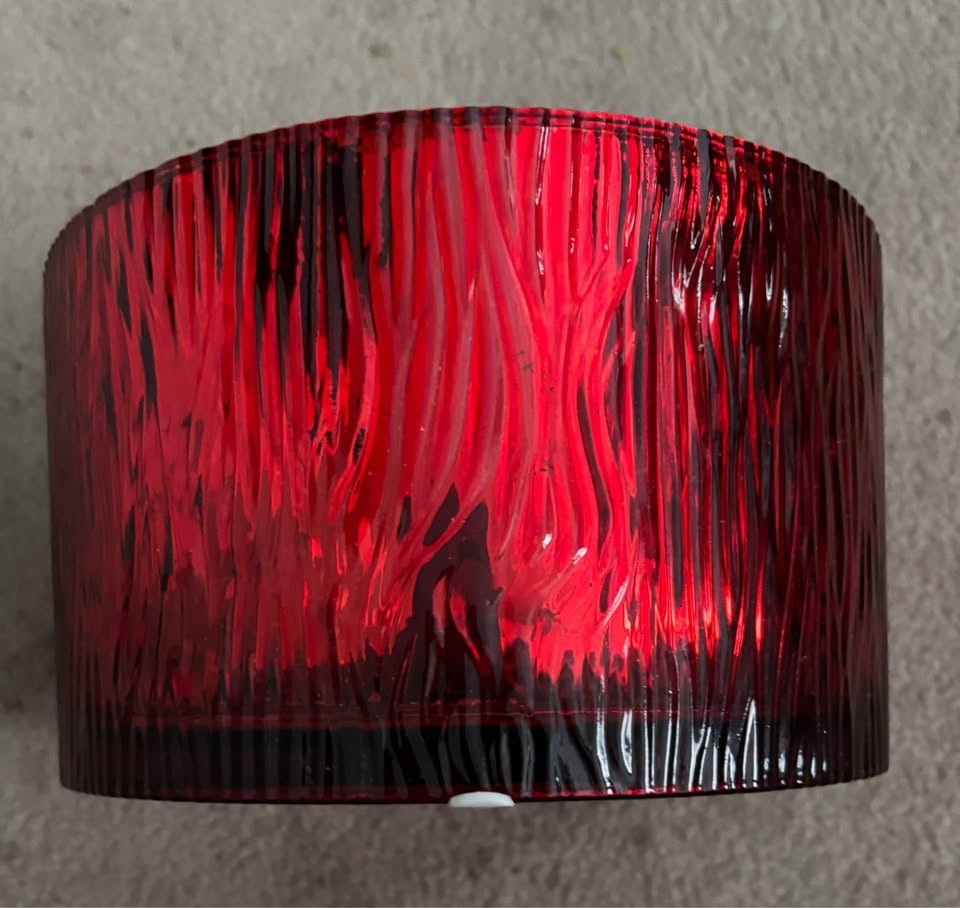 Beautiful Red glass bowl with silver interior (9” diameter) - photo 2
