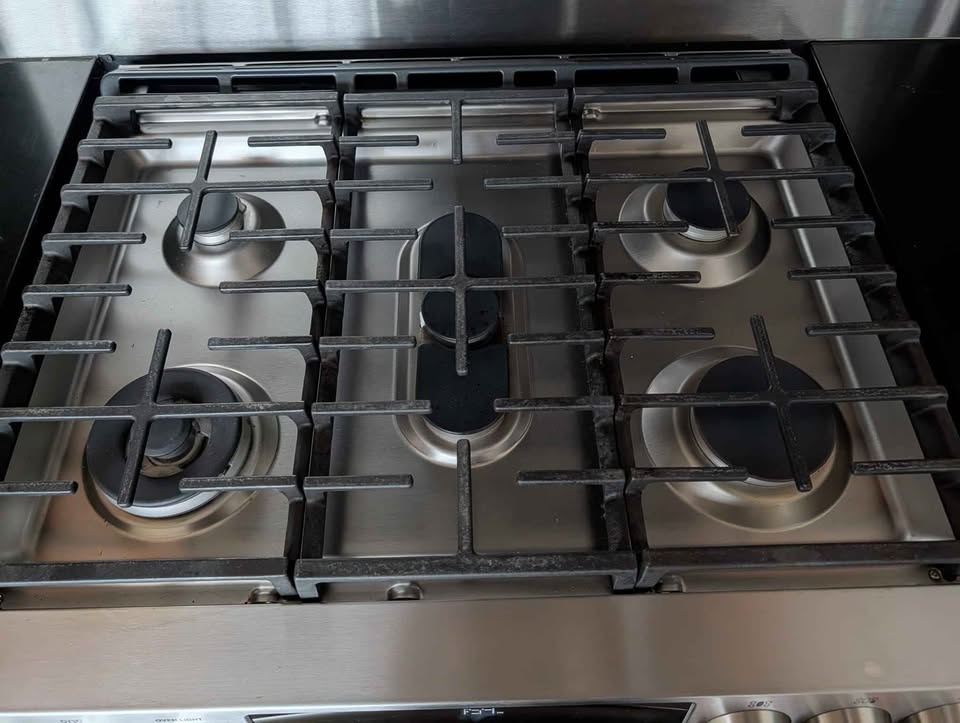 GE Gas Range - photo 5