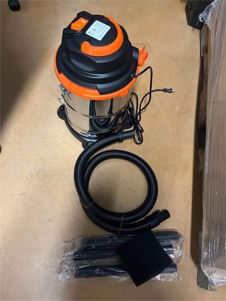 Sealed Wet Dry Vacuum Cleaner - photo 5