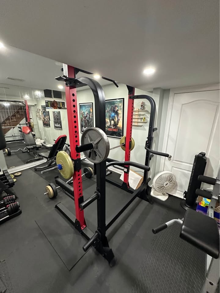 Squat Rack - Strong, Stable, Barely Used - Marcy - photo 3