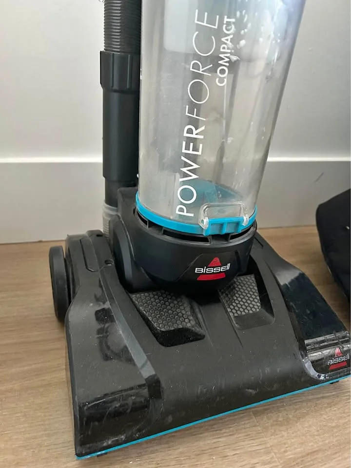 Boswell Powerforce Compact vacuum cleaner thumbnail