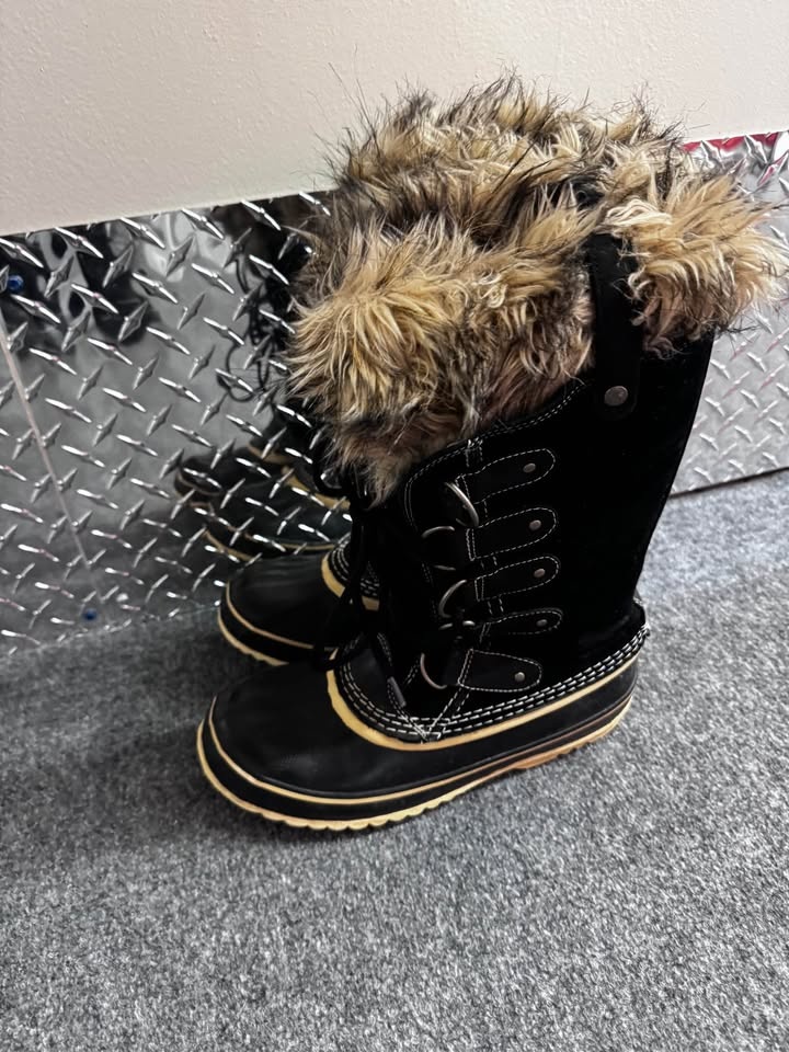 SOREL Joan of Arctic women's waterproof snow boots. Size 9 - photo 2