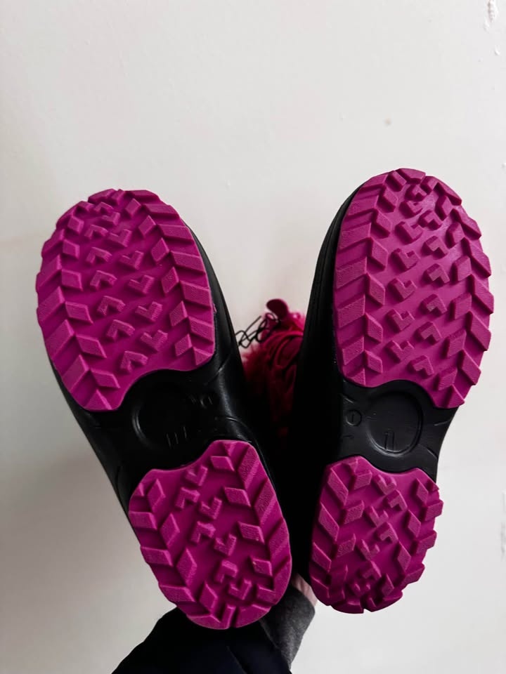 Brand New Girls size 1 pink winter boots - photo 2