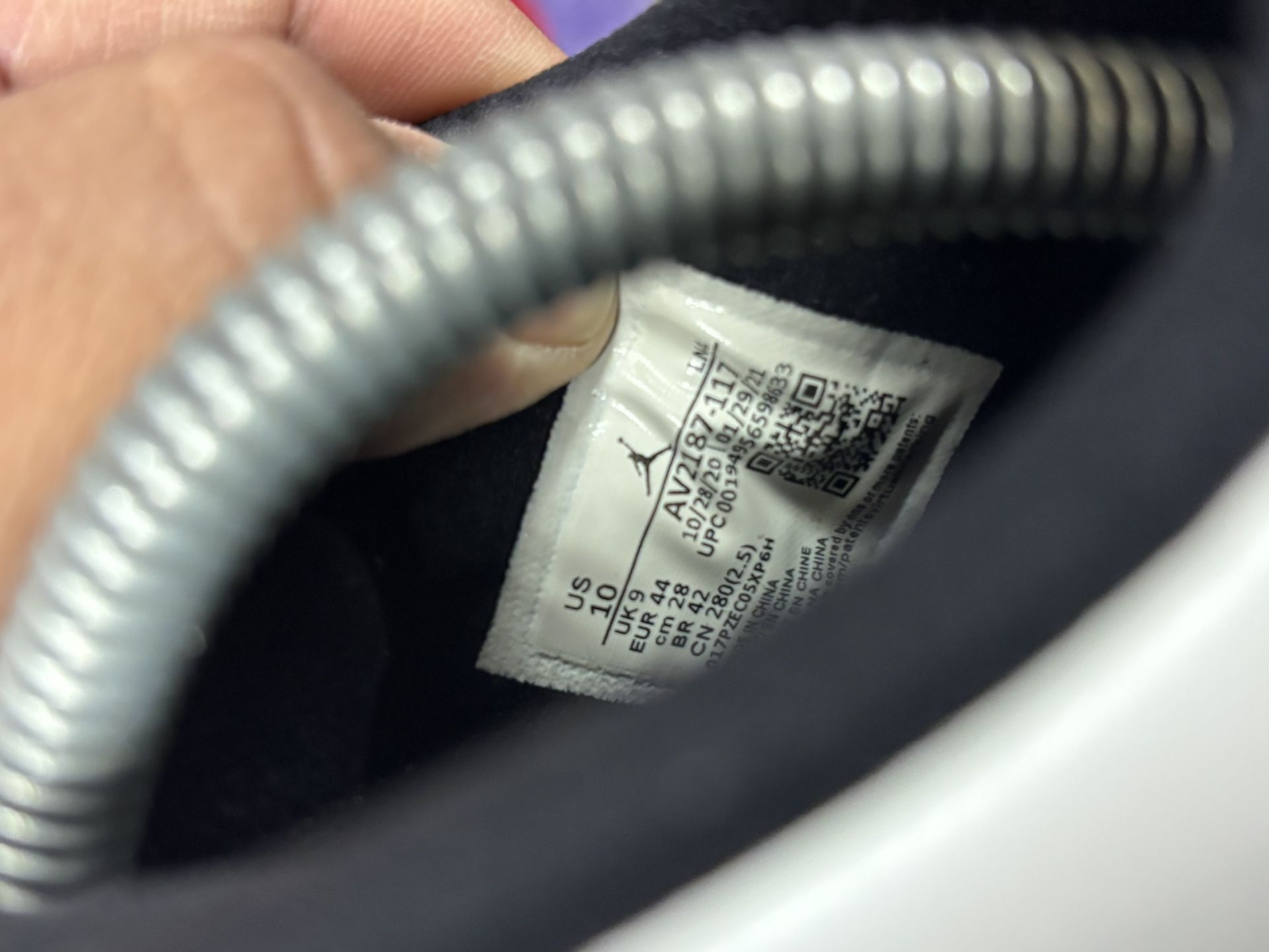 Air Jordan 11 Low Legend Blue - photo 5