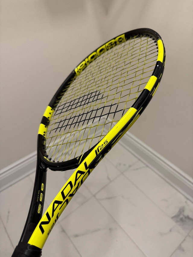 Tennis racquet