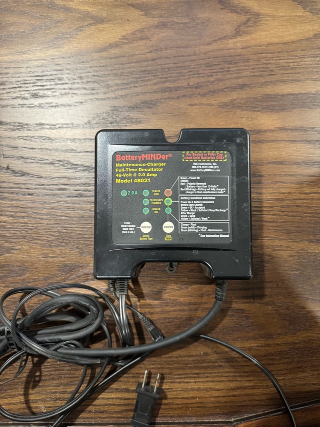 Battery minder maintenance charger 48021