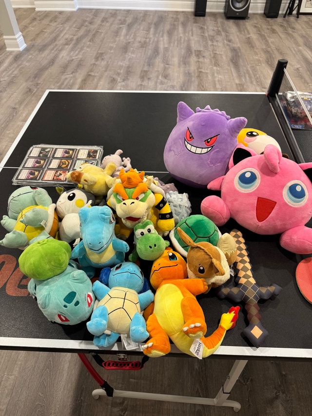 Pokemon plush lot
