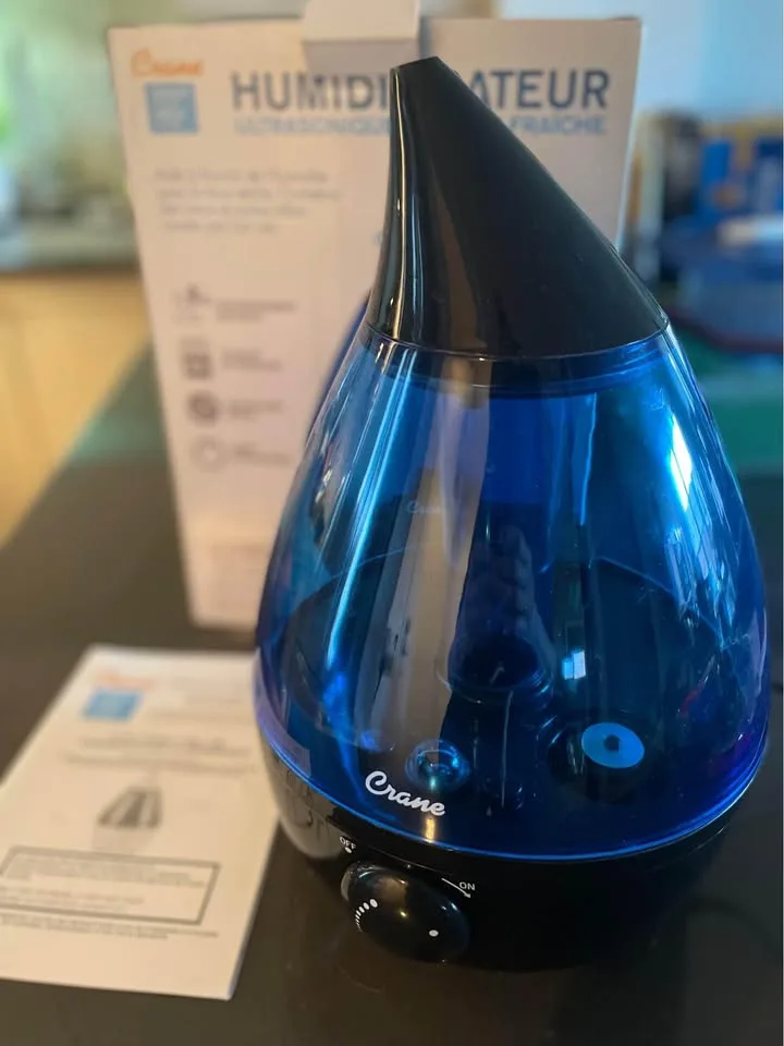 Crane Ultrasonic Cool Mist Humidifier thumbnail