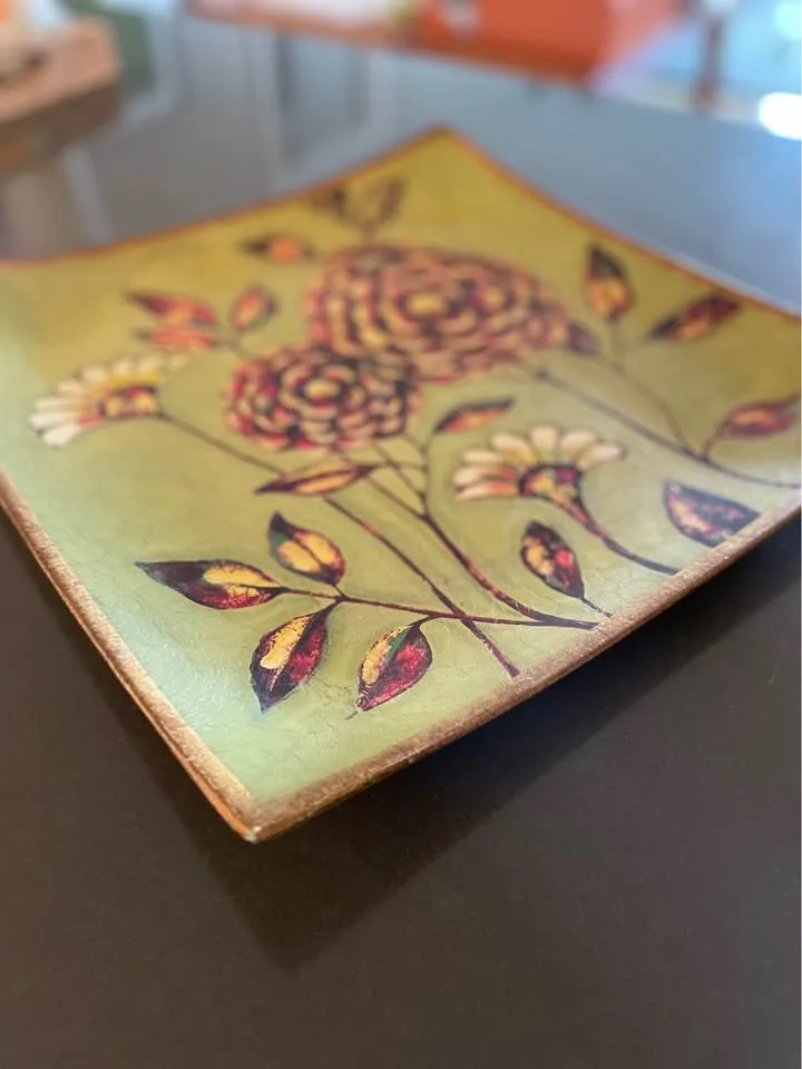 Hope Smith decorative platter image indicator(4)