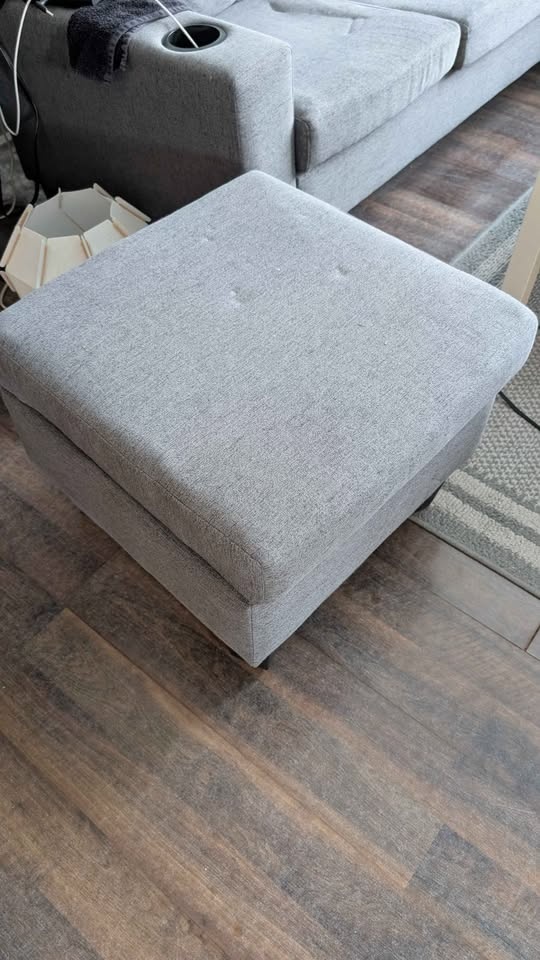 Couch and ottoman - photo 3
