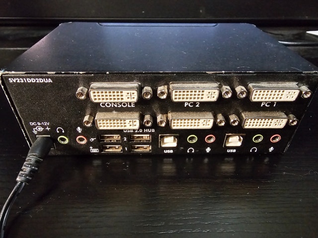 StarTech 2-Port Dual-Monitor KVM - photo 3