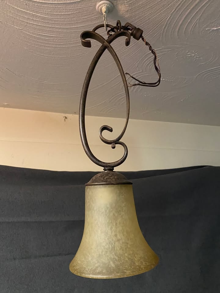 1 Light Pendant 18" H x 5" W 1 Bulb - photo 2