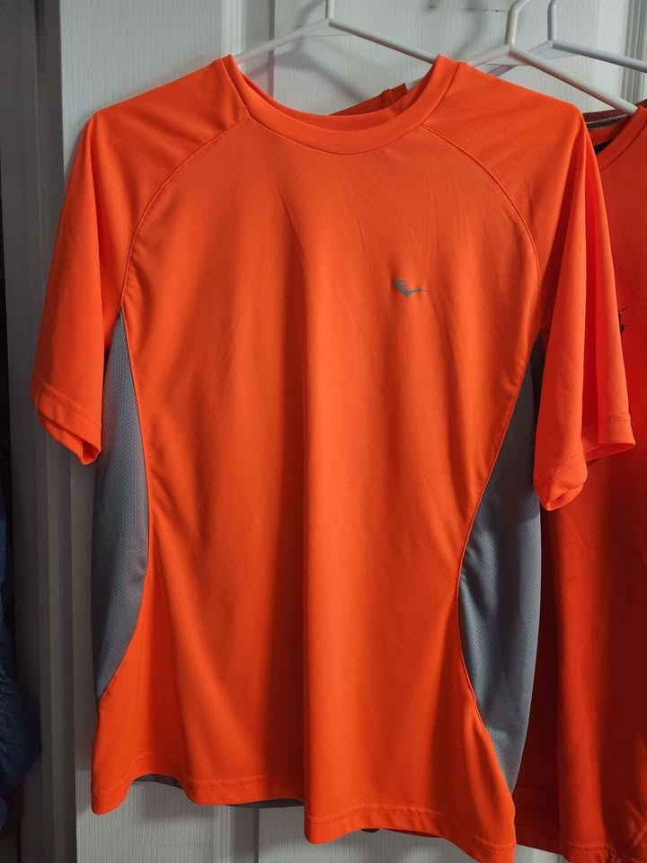 5 Men’s T-Shirt Bundle (Size M/L) – Casual & Athletic – Clean Co - photo 4