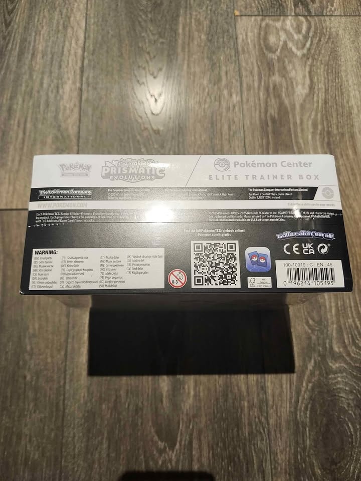 Pokemon Prismatic Evolutions PKC ETB - photo 3