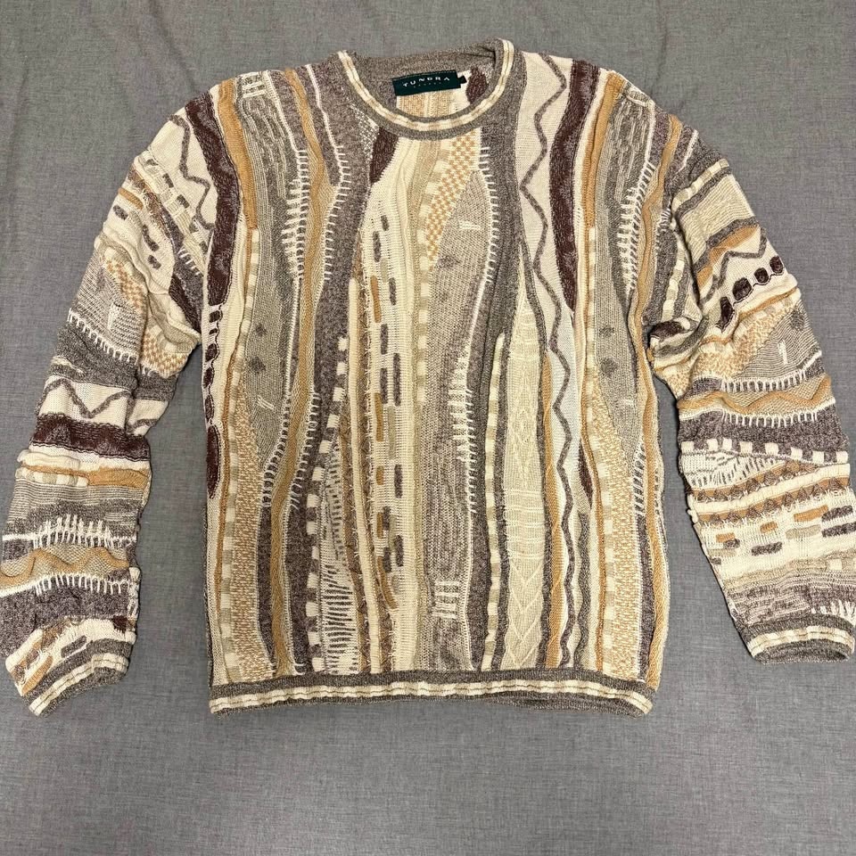 Vintage Tundra Canada Sweater