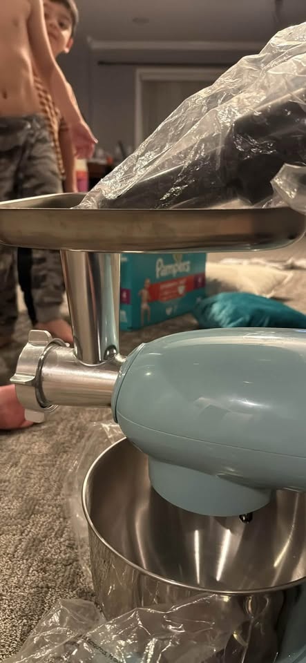 3 in1 mixer,meat grinder,blender everything like new just 1 time - photo 3
