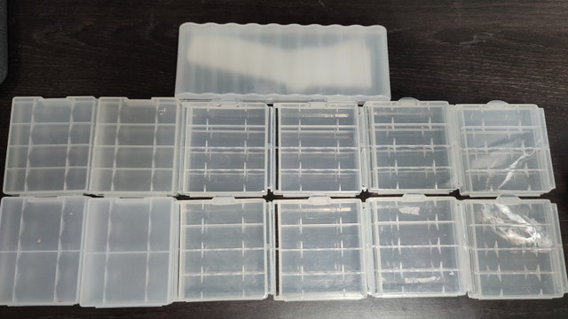 Battery Box Storage Case Cover Holder for AA AAA Batteries - photo 4