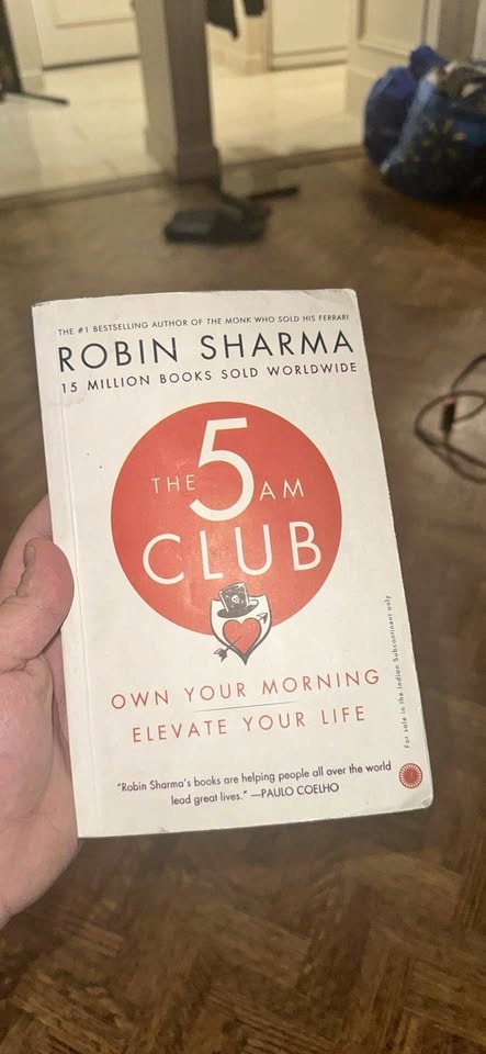 The 5 AM CLUB by Robin Sharma