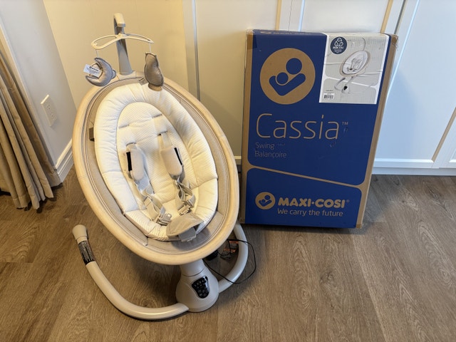 Maxi-Cosi Cassia Electric Swing with Box – Like New