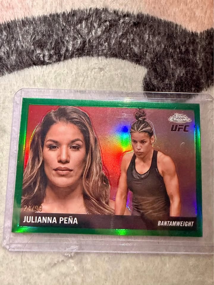 UFC Julianna Pena /99 Green Refractor Topps Chrome 2025