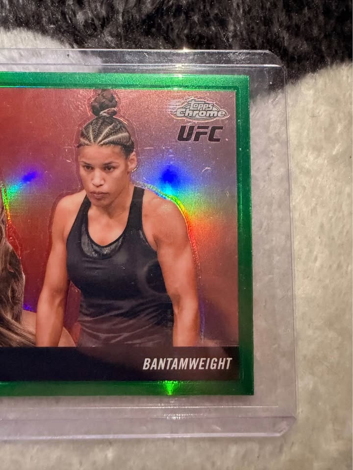 UFC Julianna Pena /99 Green Refractor Topps Chrome 2025 - photo 4