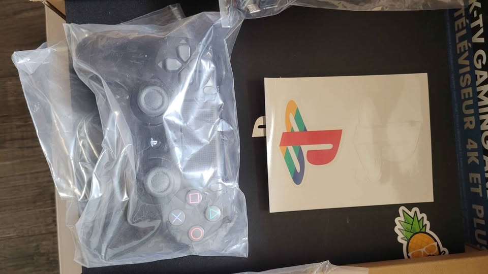 1 TB PS4 pro In box - photo 4