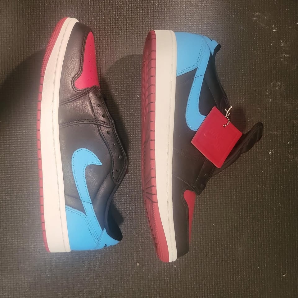 NEW Jordan 1 Low OG UNC To Chicago Size 10 - photo 2