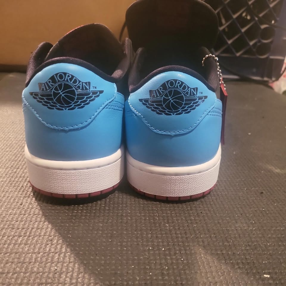 NEW Jordan 1 Low OG UNC To Chicago Size 10 - photo 4