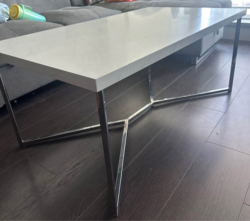 White Marble Coffee Table - photo 3