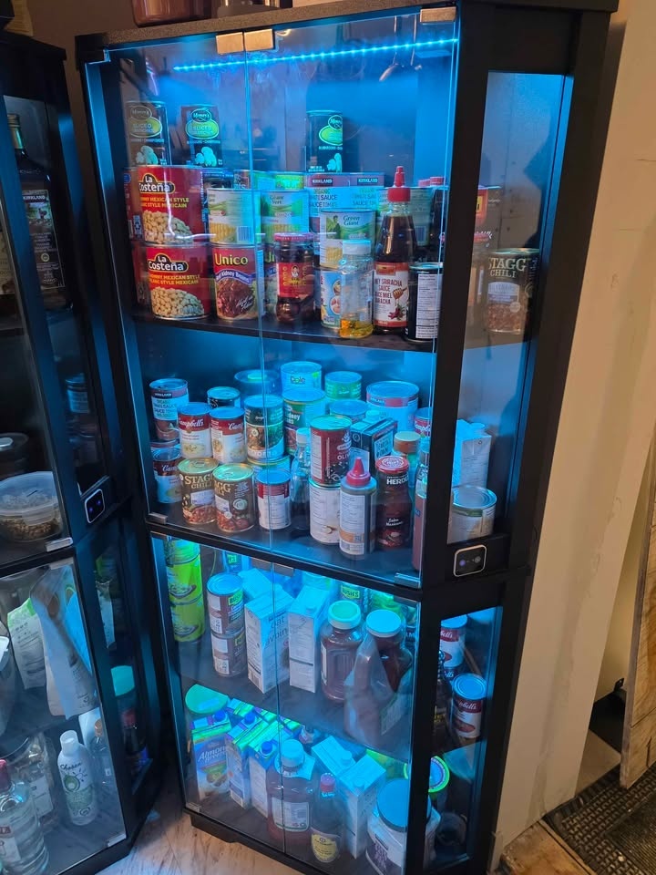 Corner Display Cabinet with Glass Doors - photo 3