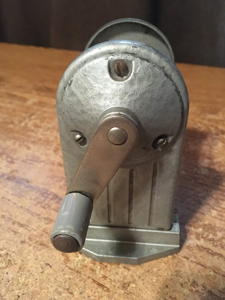 APSCO MANUAL PENCIL SHARPENER 6 HOLE STANDARD - photo 4