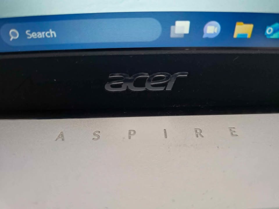 Acer Aspire- Intel i5 – 8GB RAM – 256GB SSD – 15.6” Full HD (USE - photo 4