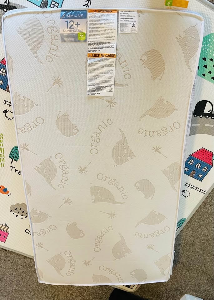 Crib, changer and organic cotton firm mattress - photo 3