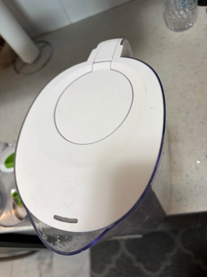 Brita purifier and two vegetable choppers - photo 4