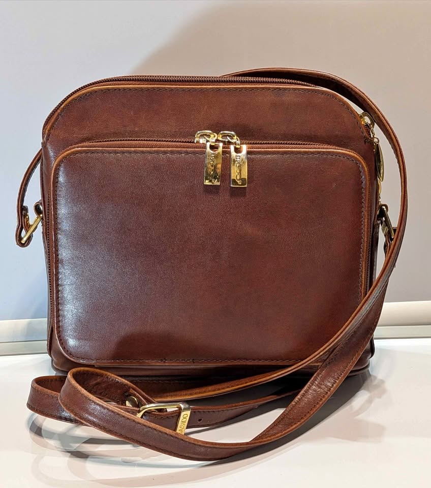 Vintage Basido Italian Leather Crossbody Bag