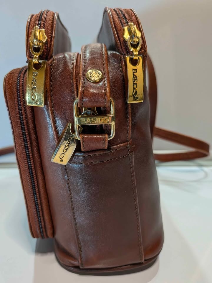Vintage Basido Italian Leather Crossbody Bag - photo 3