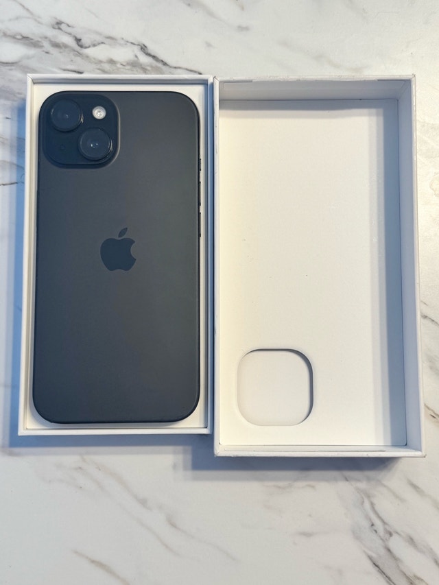 iPhone 15 (128GB) - Excellent condition - photo 4