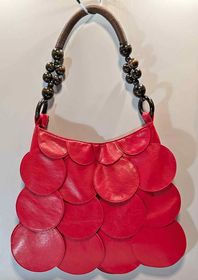 Vintage Y2K Red Petal Shoulder bag