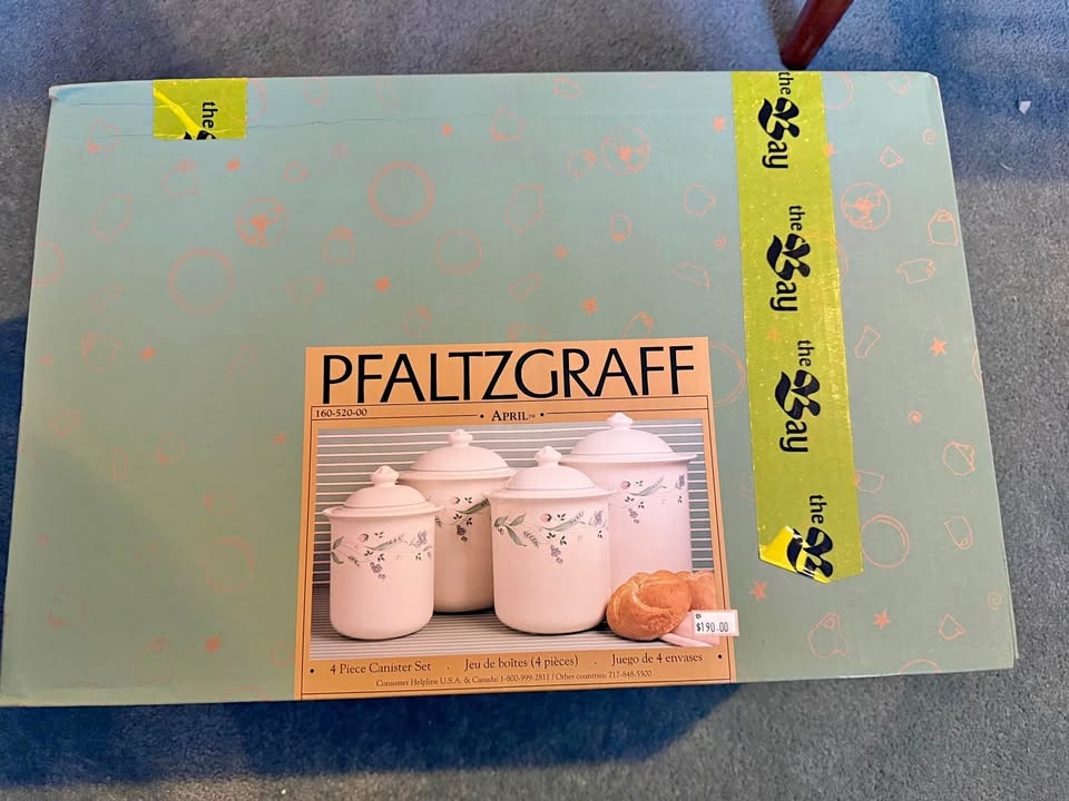Pfaltzgraff April 4 Piece Canister Set