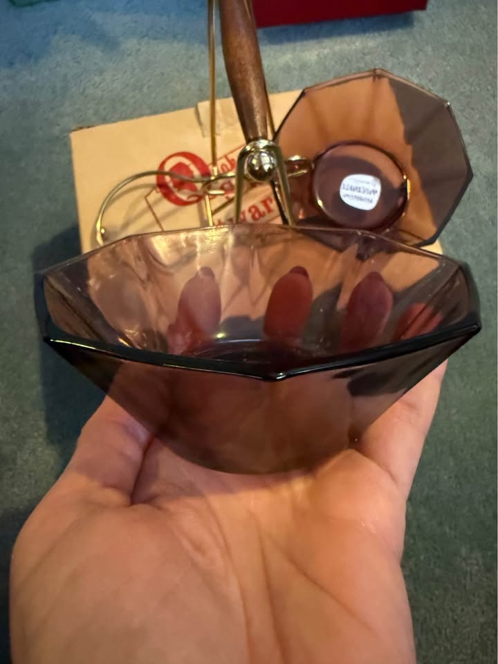 Hazel-Atlas Moroccan Amethyst glass condiment server - photo 3